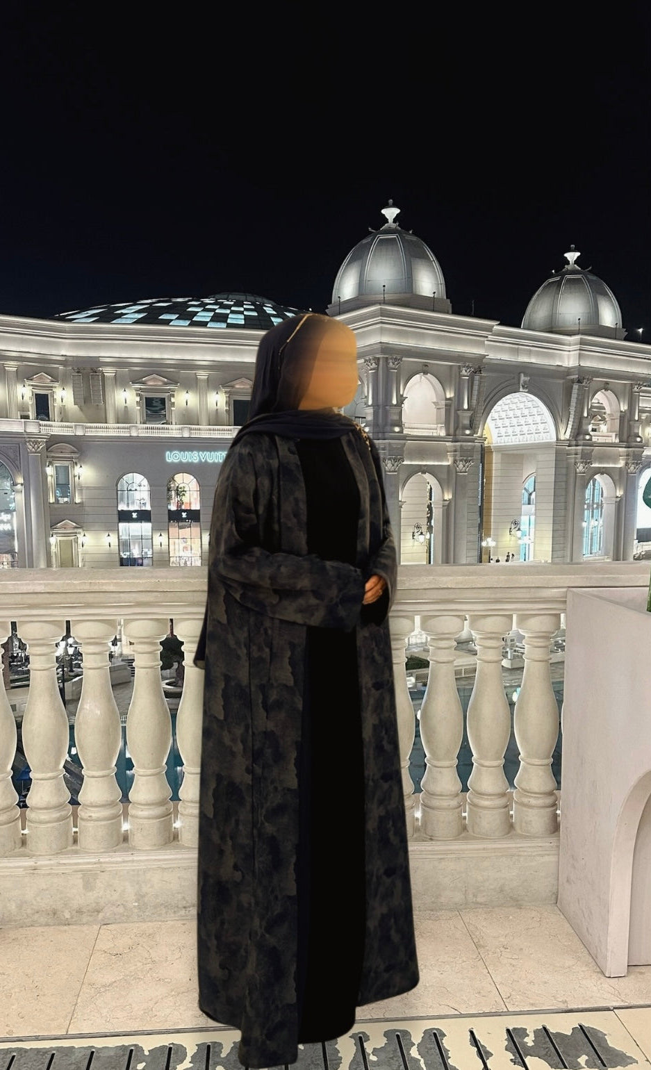 Luna (Open Abaya)