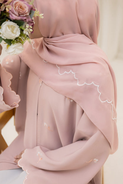 Amira Bloom (Pink)