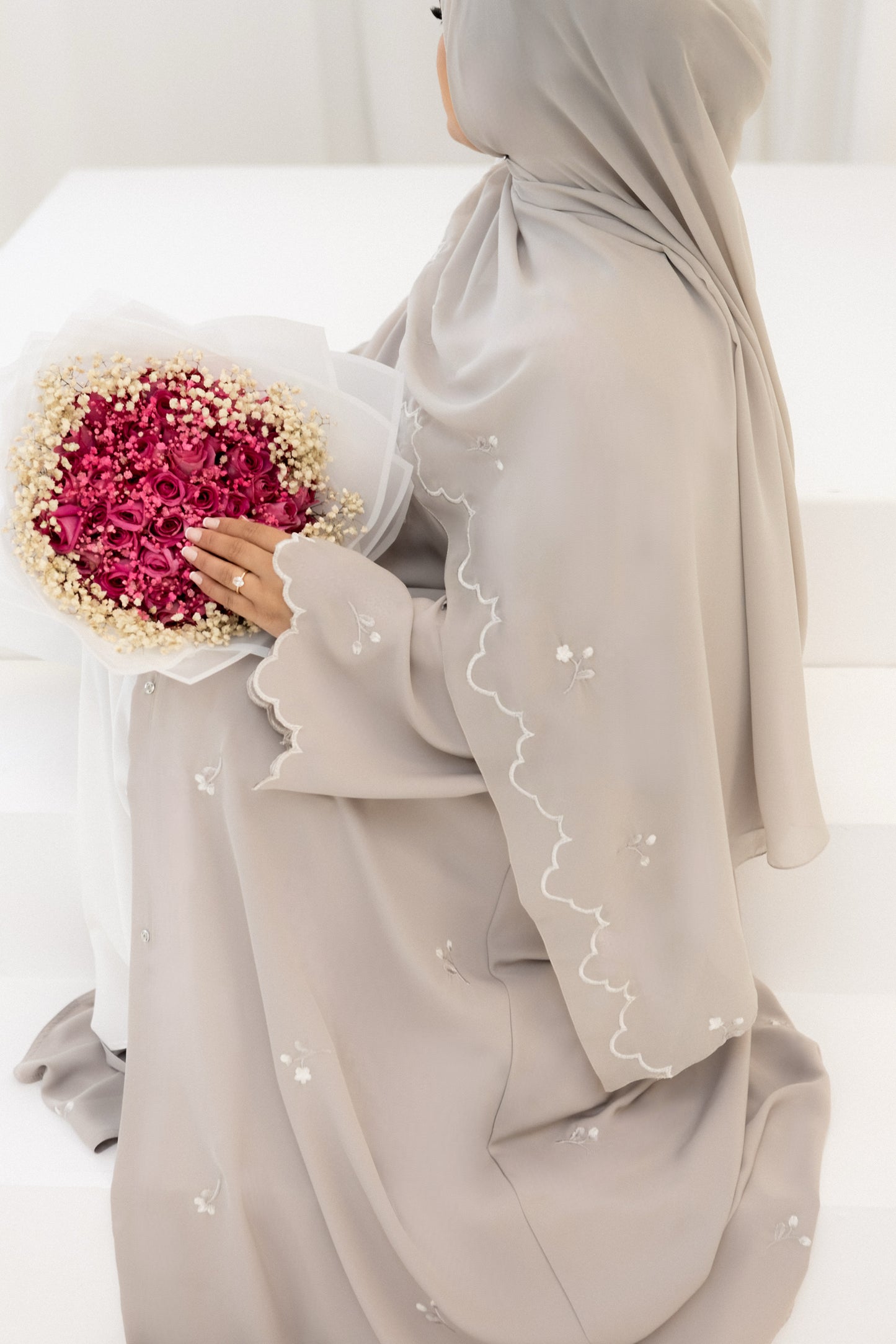 Inès Bloom (Stone Grey)