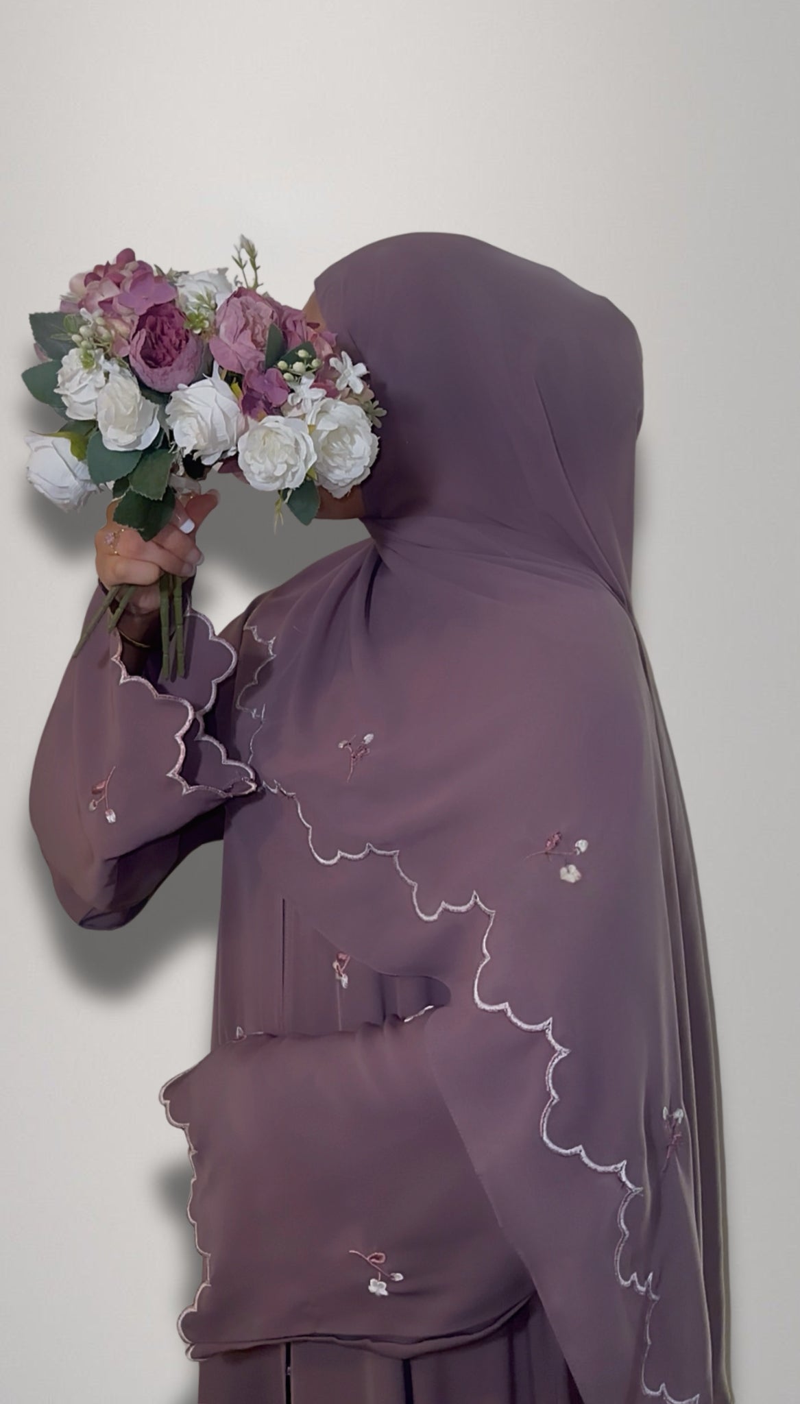 Yàsmine Bloom (dusty plum)