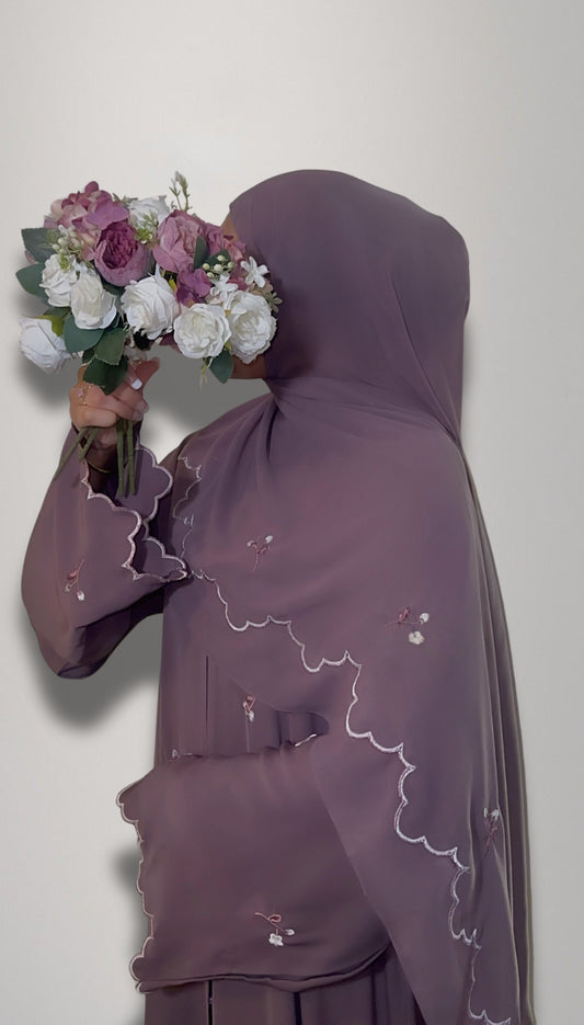 Yàsmine Bloom (dusty plum)